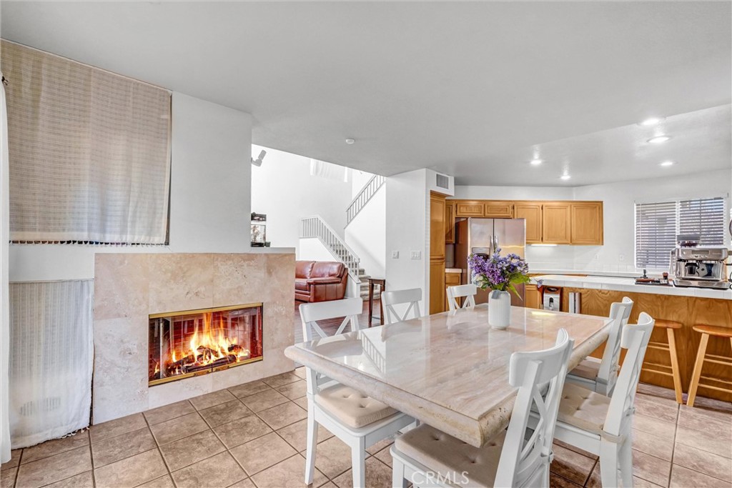 1744 Empty Saddle Road Simi Valley, CA 93063 - Photo 11 of 32