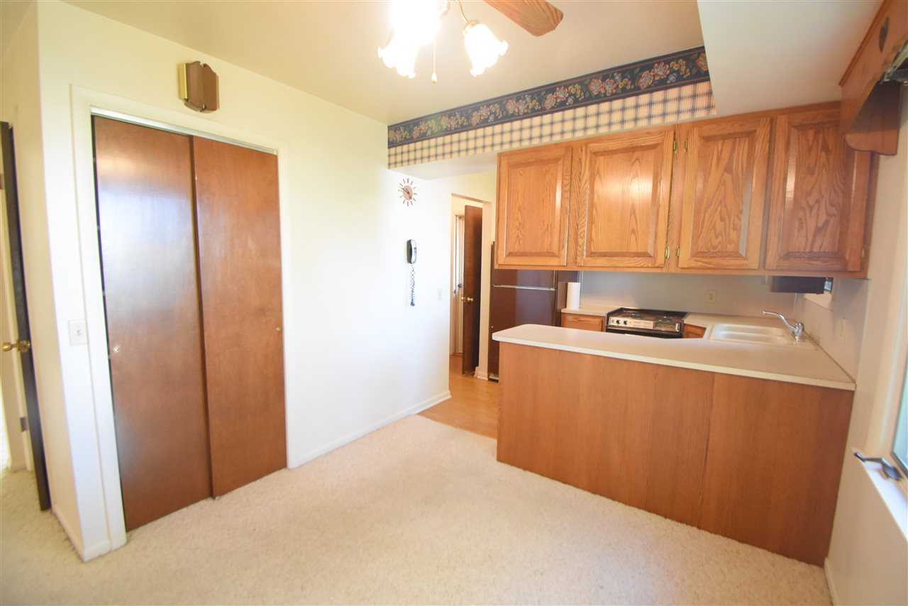 1305 North State Road Owosso, MI 48867 - Photo 4 of 29 50024827-3.JPG