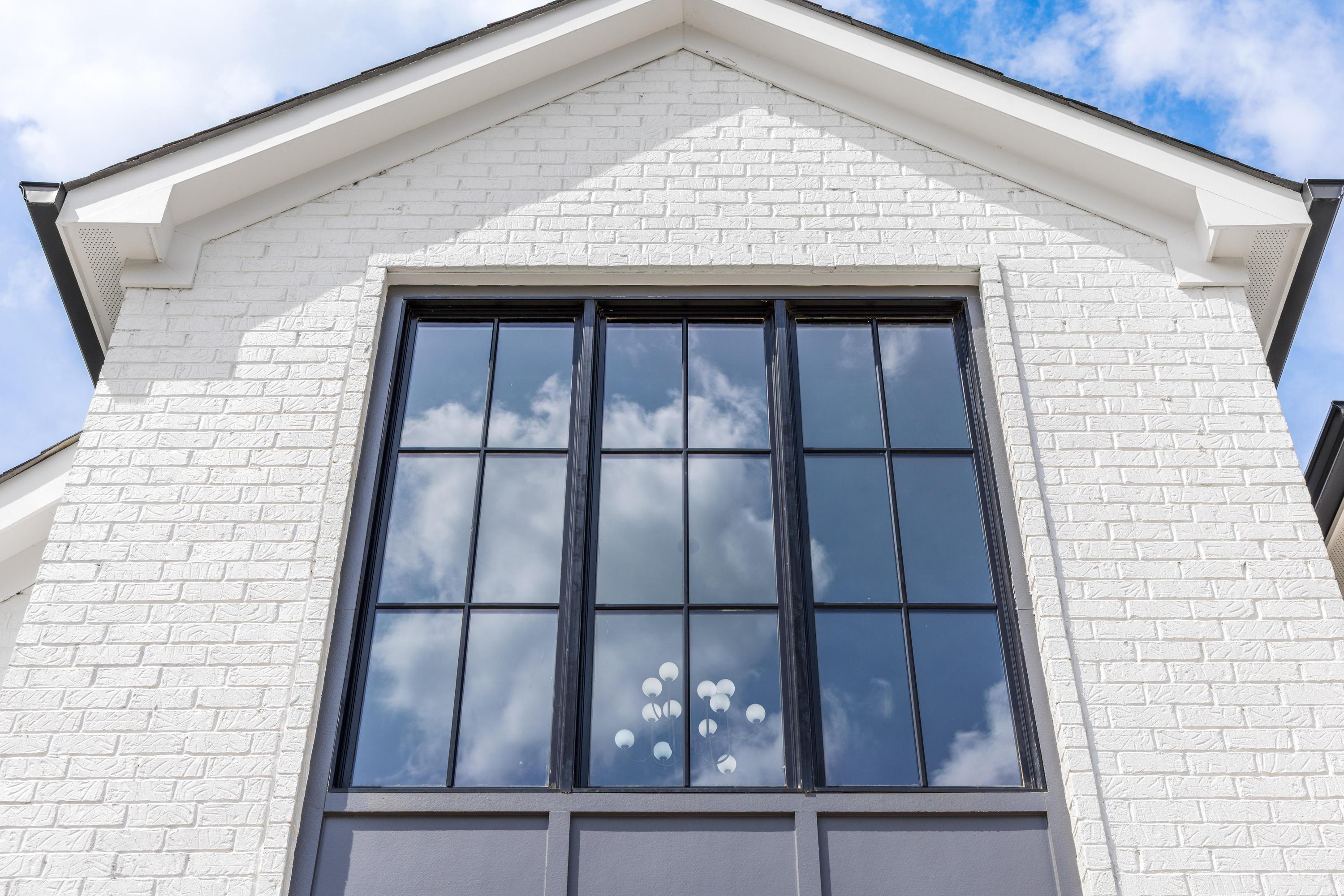 7262 Sylar Road Ooltewah, TN 37363 - Photo 4 of 72 2025_06_June_7262_Sylar_Rd_0005