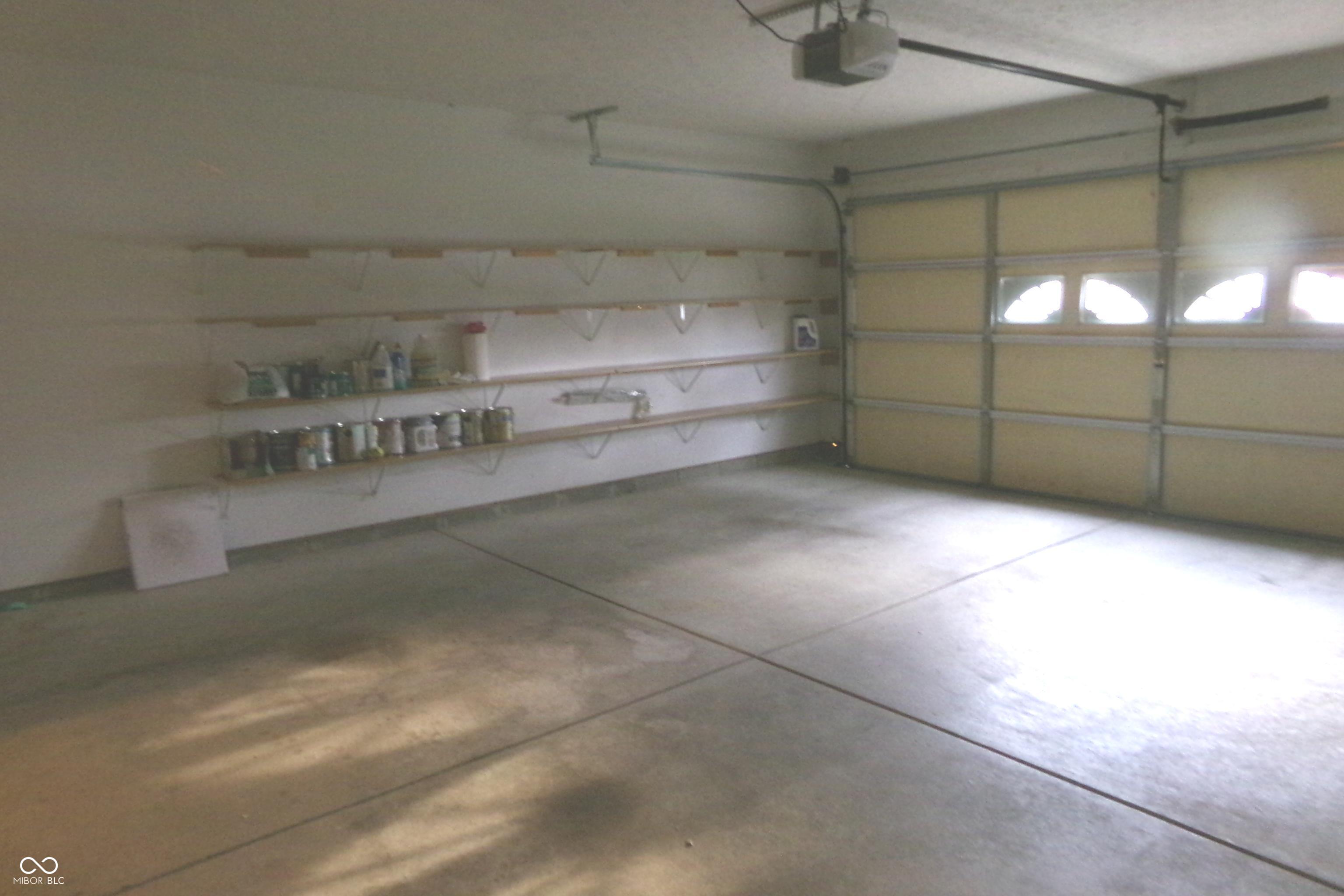 7451 Oak Knoll Drive Indianapolis, IN 46217 - Photo 49 of 50 Gallery Image 49