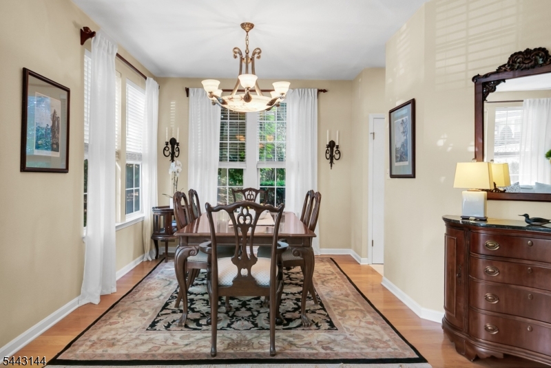 37 High Pond Lane Bedminster, NJ 07921 - Photo 11 of 36