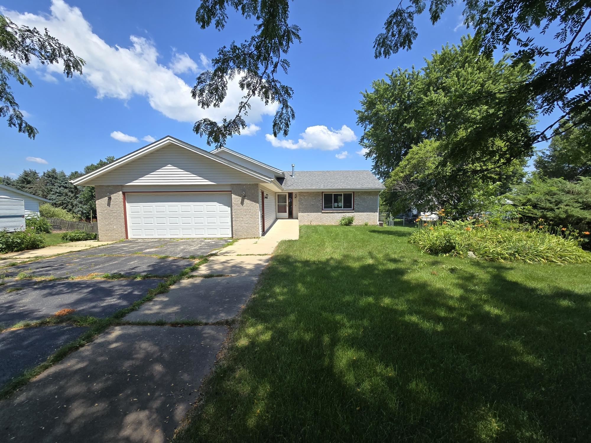 6984 Squaw Prairie Road Belvidere, IL 61008 - Photo 1 of 17 Gallery Image 1