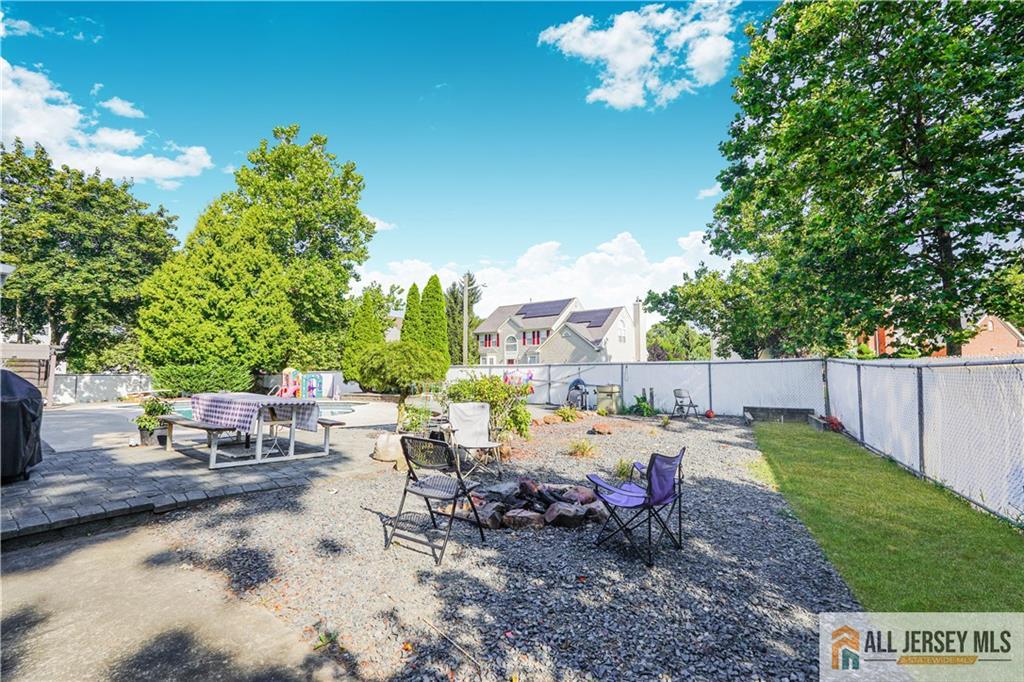 82 Milltown Road East Brunswick, NJ 08816 - Photo 37 of 45