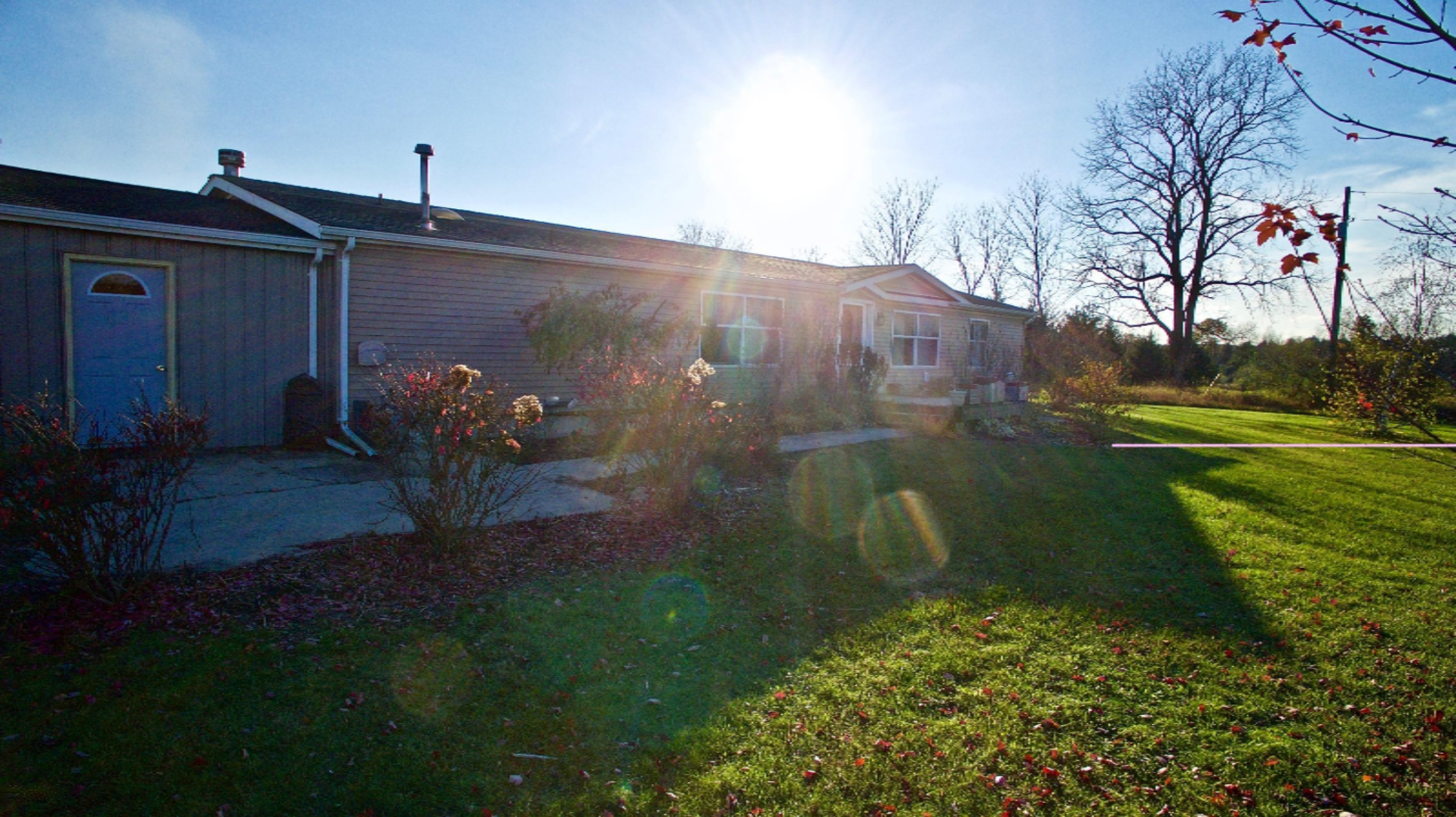 6711 Tamarack Road Lakeview, MI 48850 - Photo 1 of 53 DJI_0311