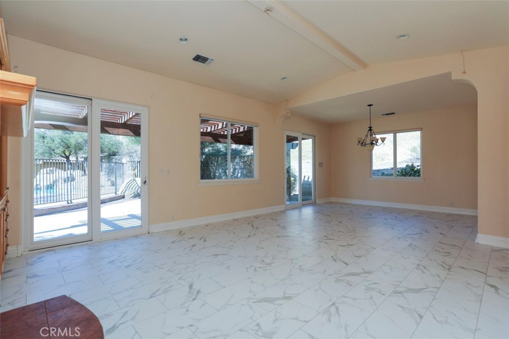 1639 Kleck Road Paso Robles, CA 93446 - Photo 7 of 53