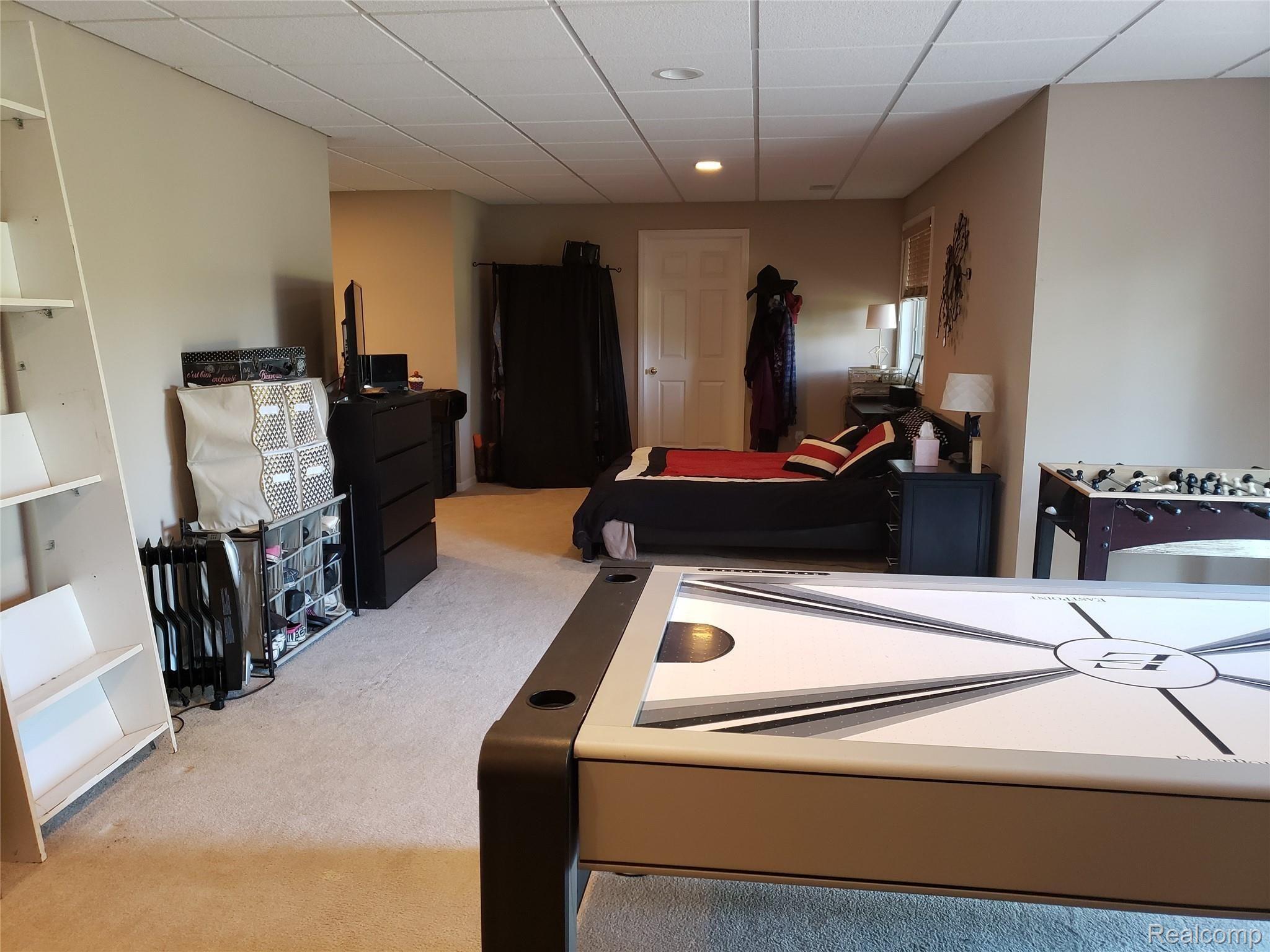 575 Ridge Point Drive Dundee, MI 48131 - Photo 46 of 64 20200819_185045.jpg