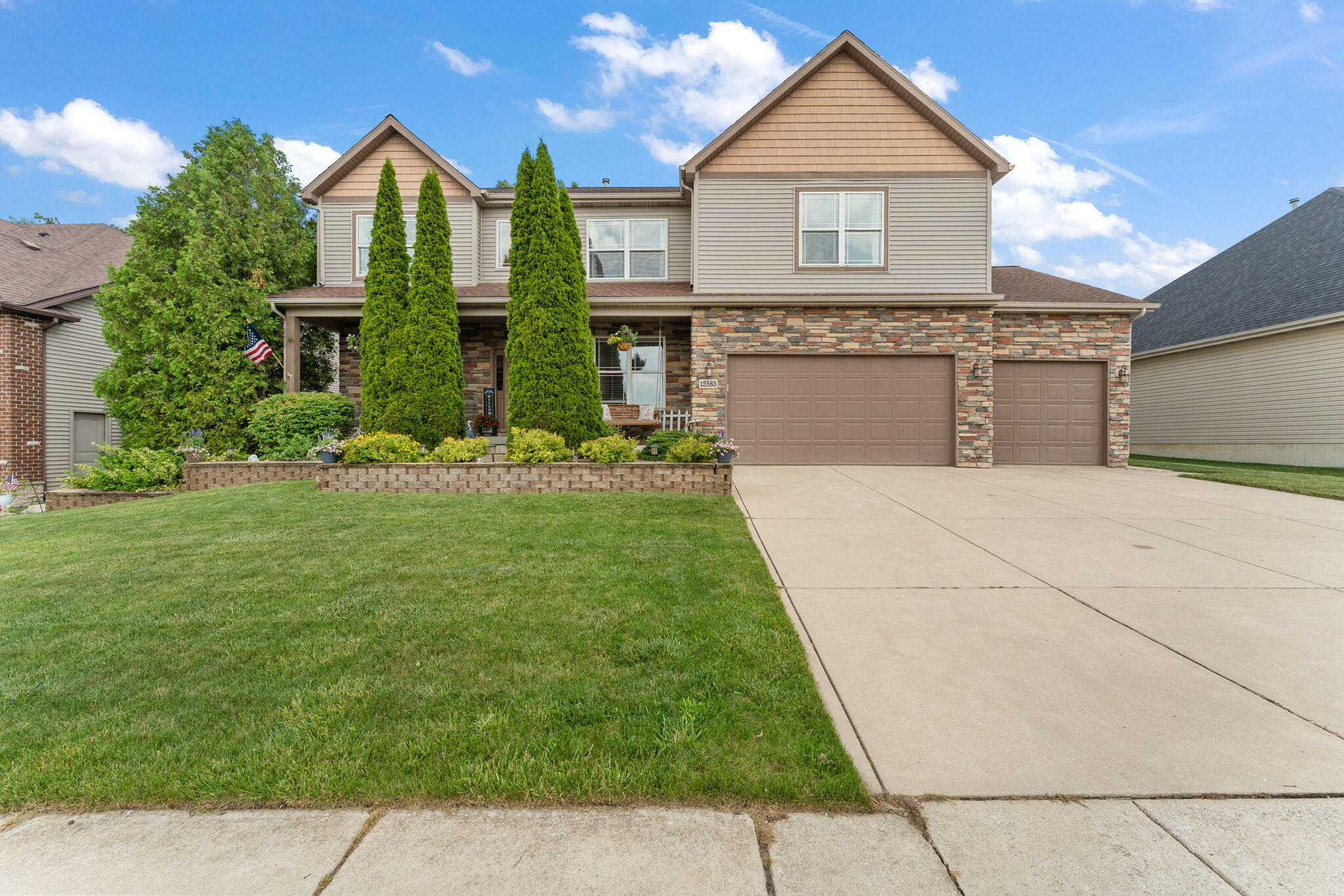 12585 Washington Street Crown Point, IN 46307 - Photo 1 of 48 2048x1365