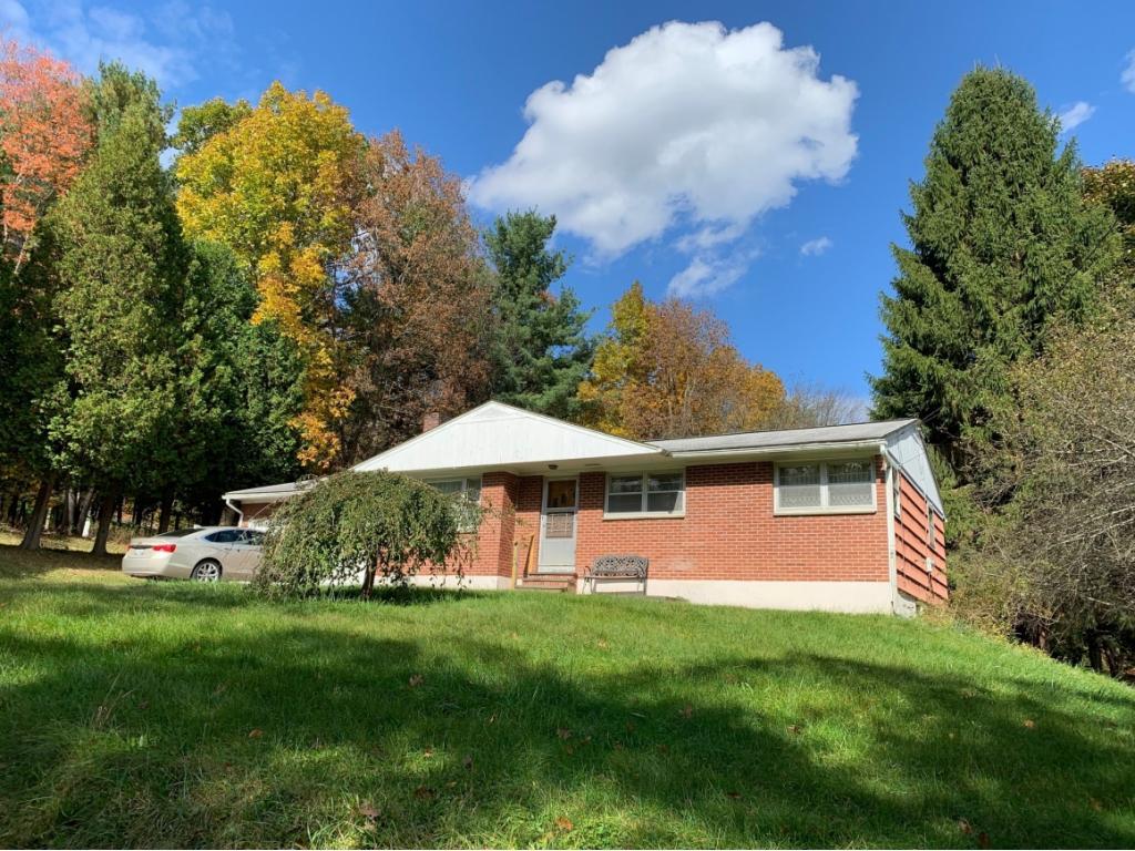 305 Dorman Road Binghamton, NY 13901 - Photo 1 of 15 Gallery Image 1