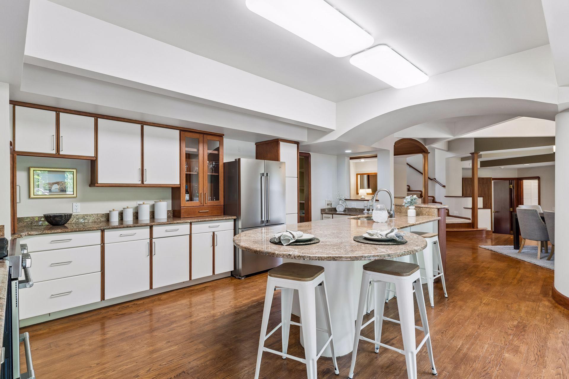 776 Golden Meadow Road Eagan, MN 55123 - Photo 14 of 34