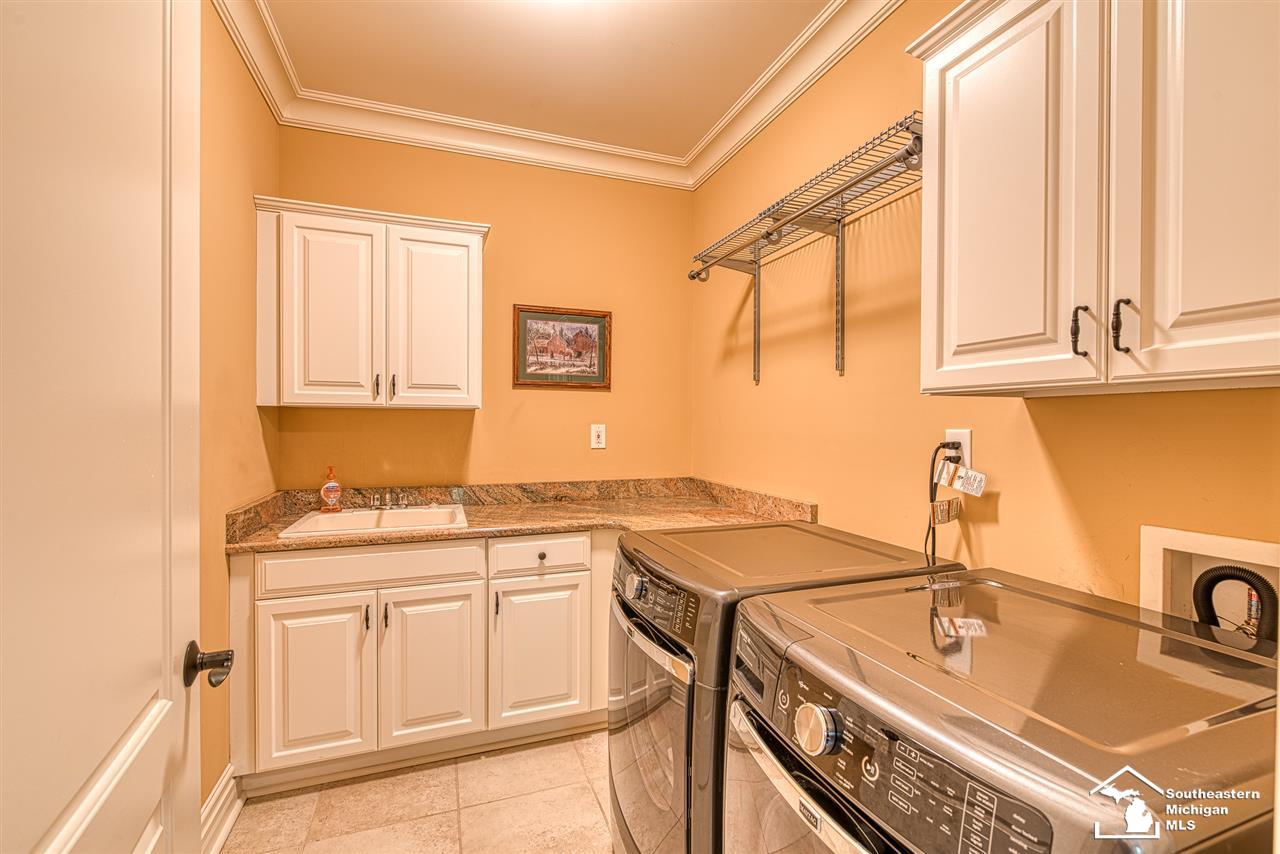 1055 Abbey Road Monroe, MI 48161 - Photo 21 of 45