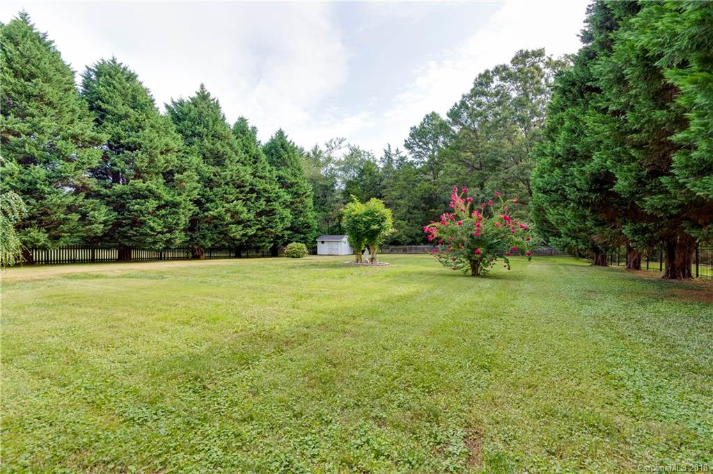 13709 Jonathans Ridge Road Mint Hill, NC 28227 - Photo 33 of 36 Gallery Image 33
