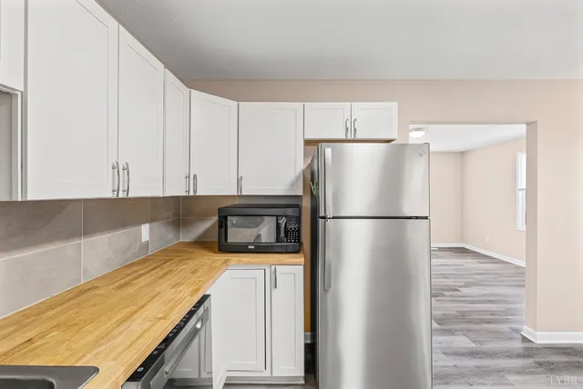 $244,900 | 128 Walnut Street, Amherst, VA 24521