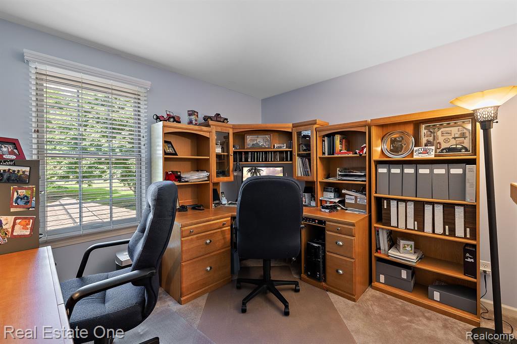 1272 Thames Drive Rochester Hills, MI 48307 - Photo 24 of 37