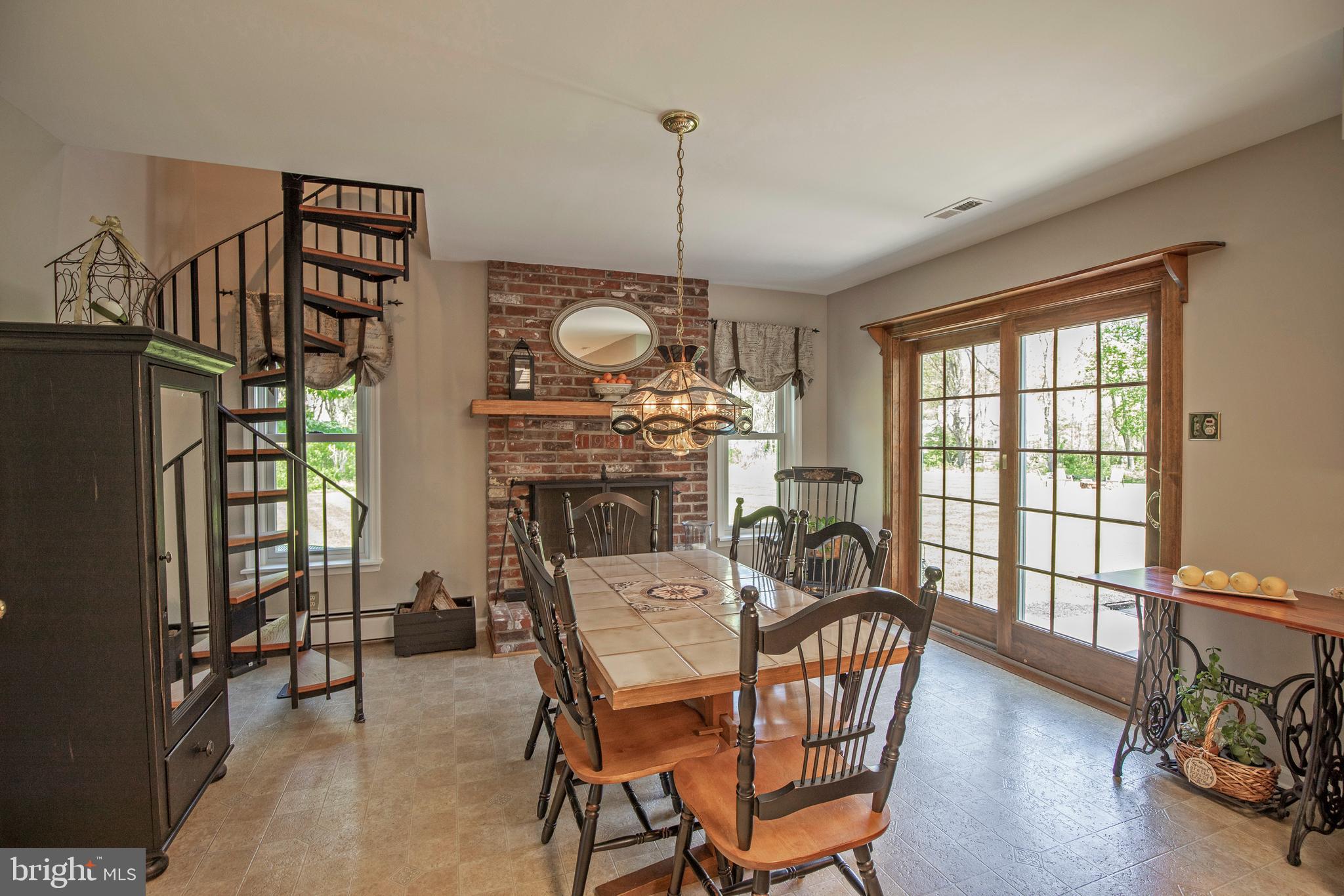 2591 Furlong Road Doylestown, PA 18902 - Photo 5 of 61