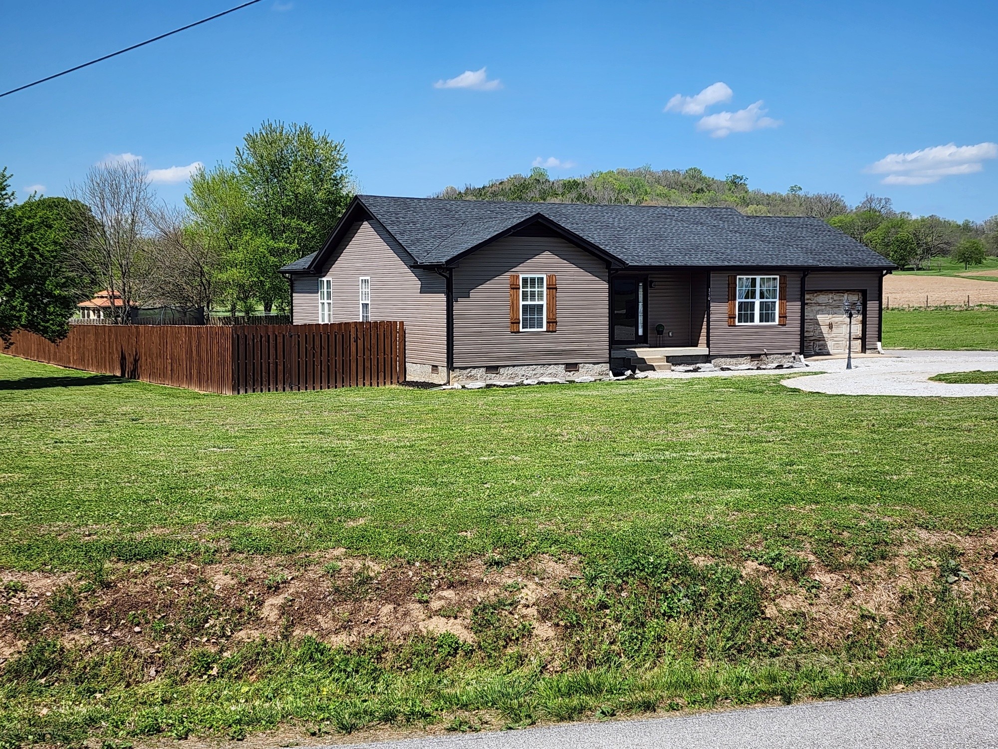 350 Middle Fork Road Hartsville, TN 37074 - Photo 5 of 33 Gallery Image 5
