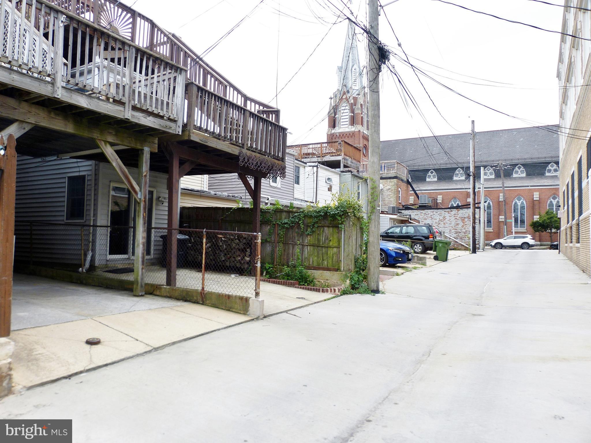 1282 Riverside Avenue Baltimore, MD 21230 - Photo 32 of 38