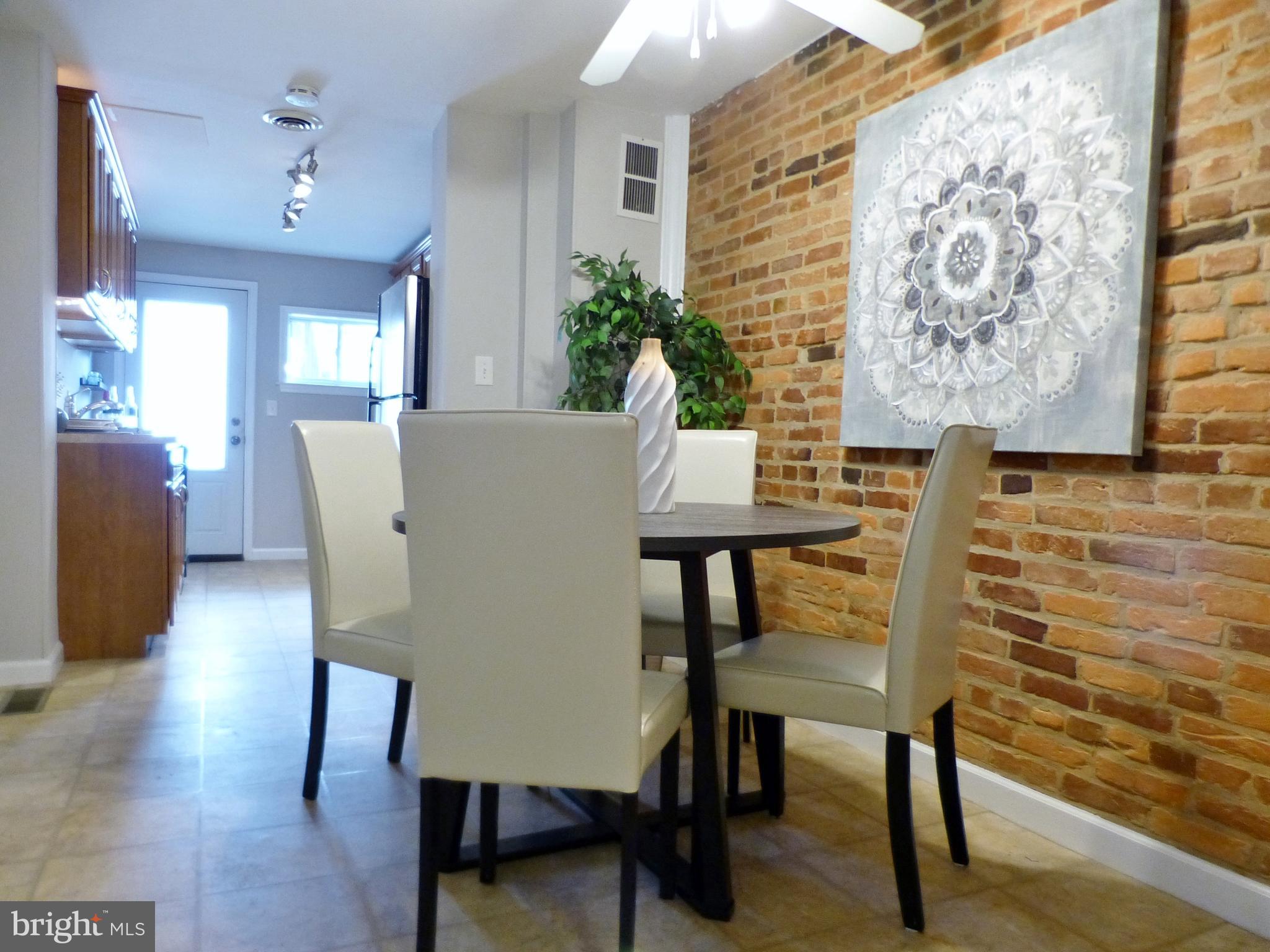 1282 Riverside Avenue Baltimore, MD 21230 - Photo 8 of 38