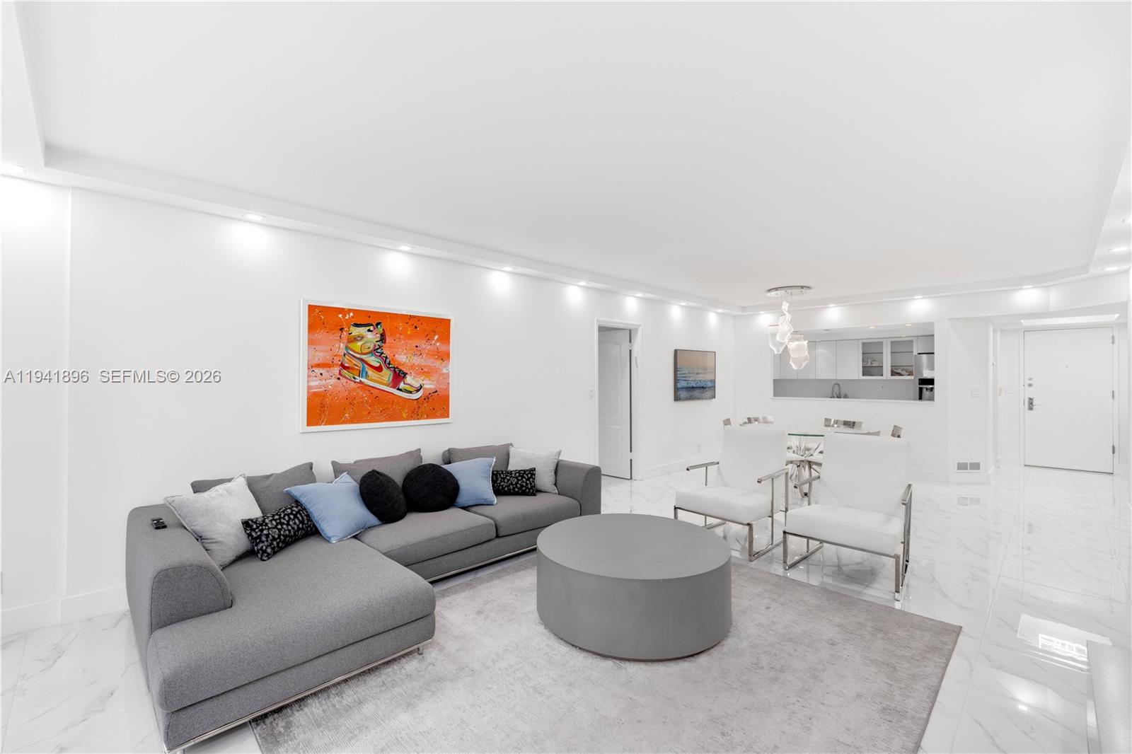 9455 Collins Avenue, Unit 806 Surfside, FL 33154 - Photo 15 of 43