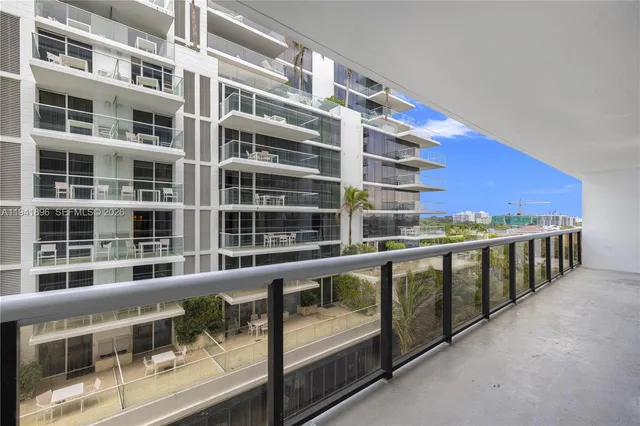 $1,450,000 | 9455 Collins Avenue, Unit 806, Surfside, FL 33154