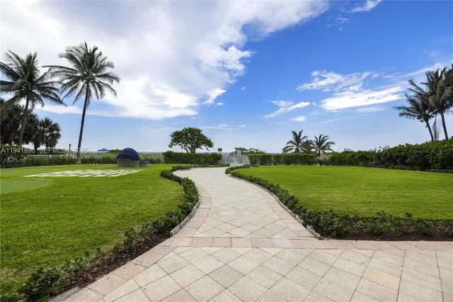 $1,450,000 | 9455 Collins Avenue, Unit 806, Surfside, FL 33154