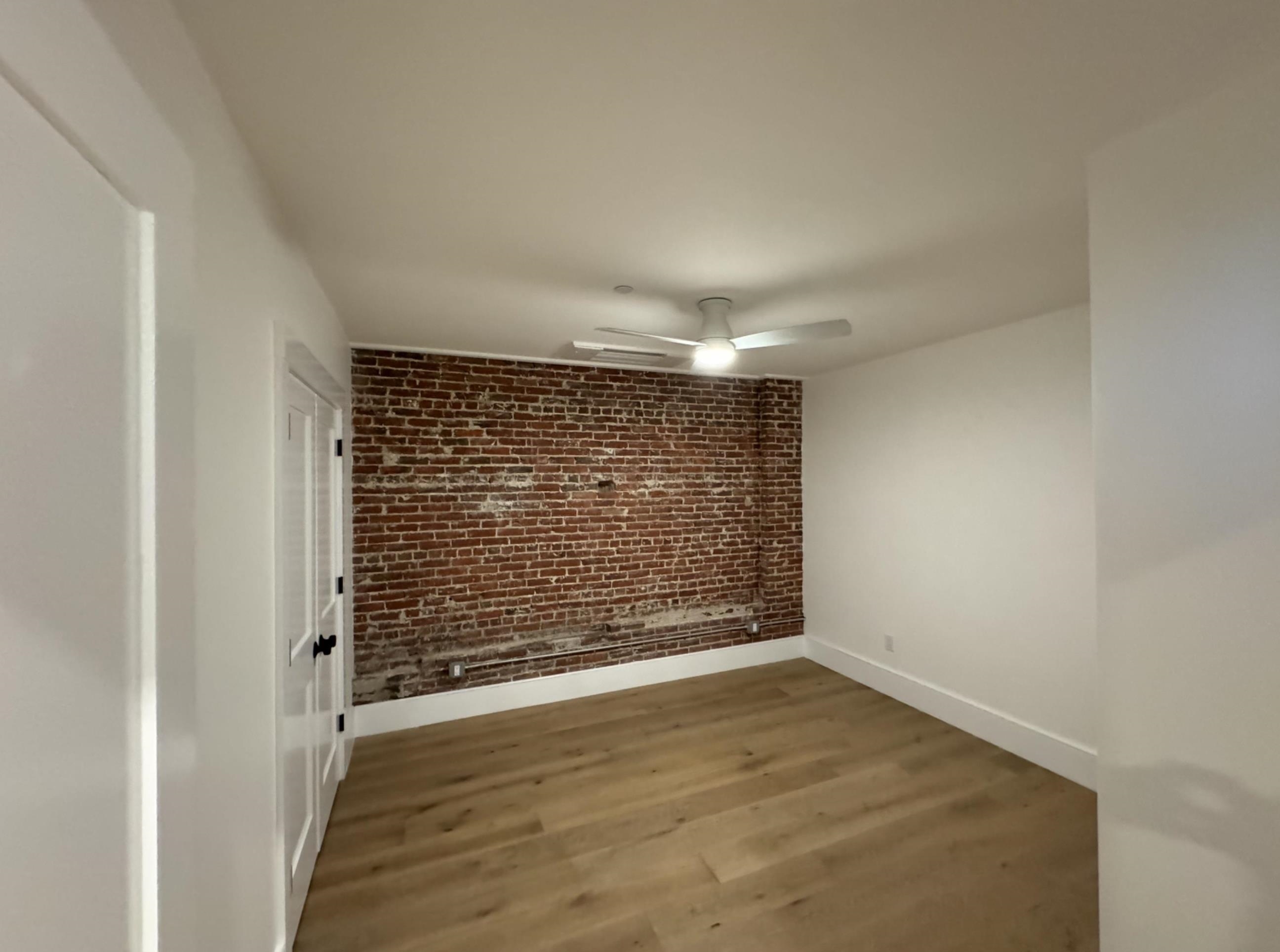 55 Water Street, Unit 203 Exeter, NH 03833 - Photo 13 of 23