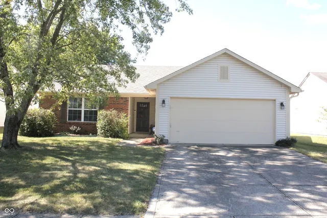 $245,000 | 5964 Sycamore Forge Drive, Indianapolis, IN 46254