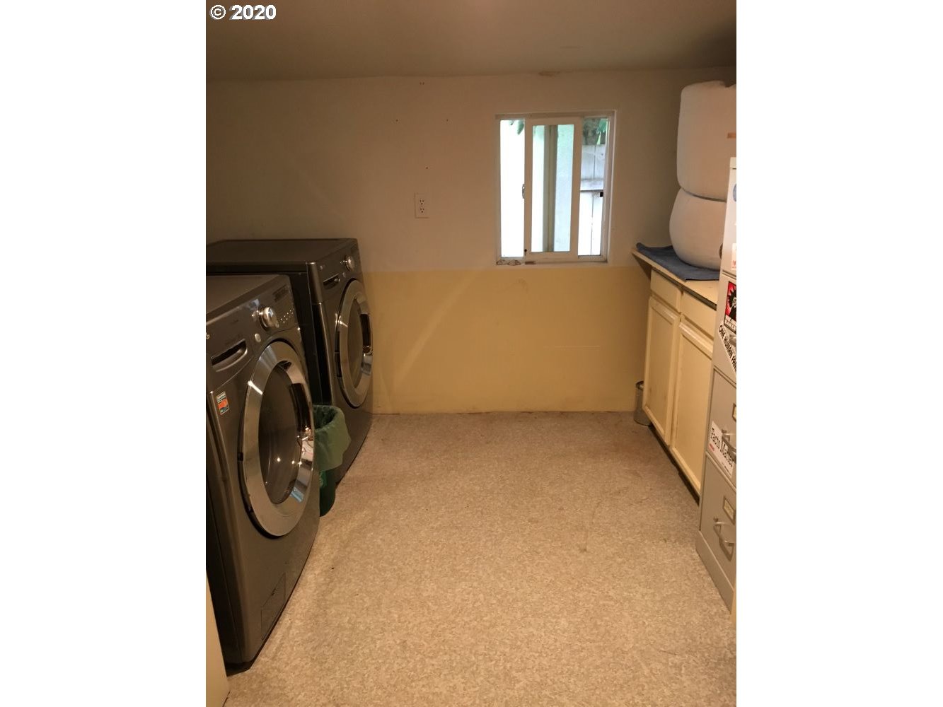 11796 Highway 36 Mapleton, OR 97453 - Photo 22 of 32 Gallery Image 22