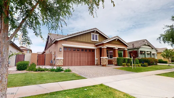 $700,000 | 3526 East Spring Wheat Lane, Gilbert, AZ 85296
