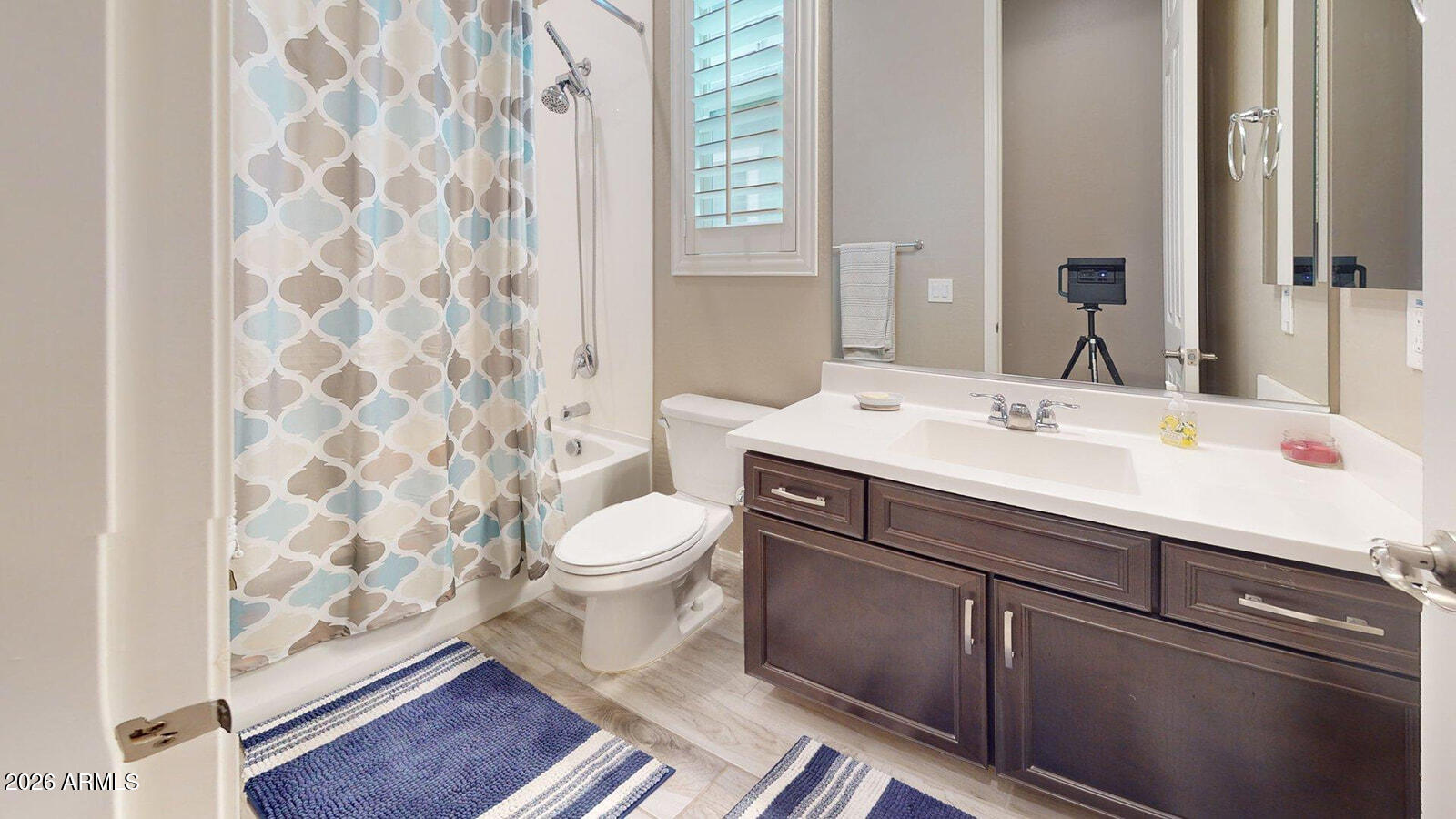 3526 East Spring Wheat Lane Gilbert, AZ 85296 - Photo 58 of 64 3526-E-Spring-Wheat-Ln-Bathroom