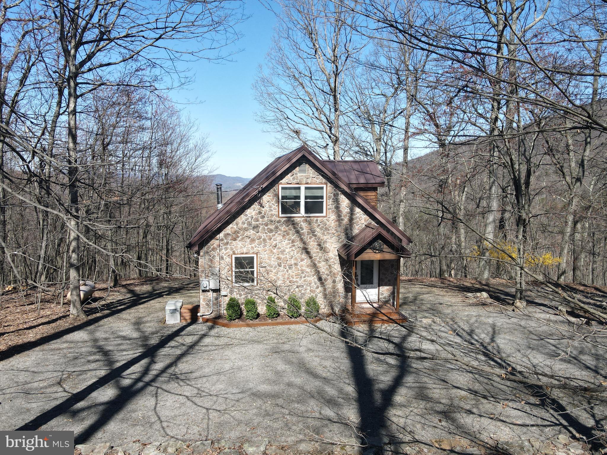 671 Razorback Ridge Road Great Cacapon, WV 25422 - Photo 28 of 35