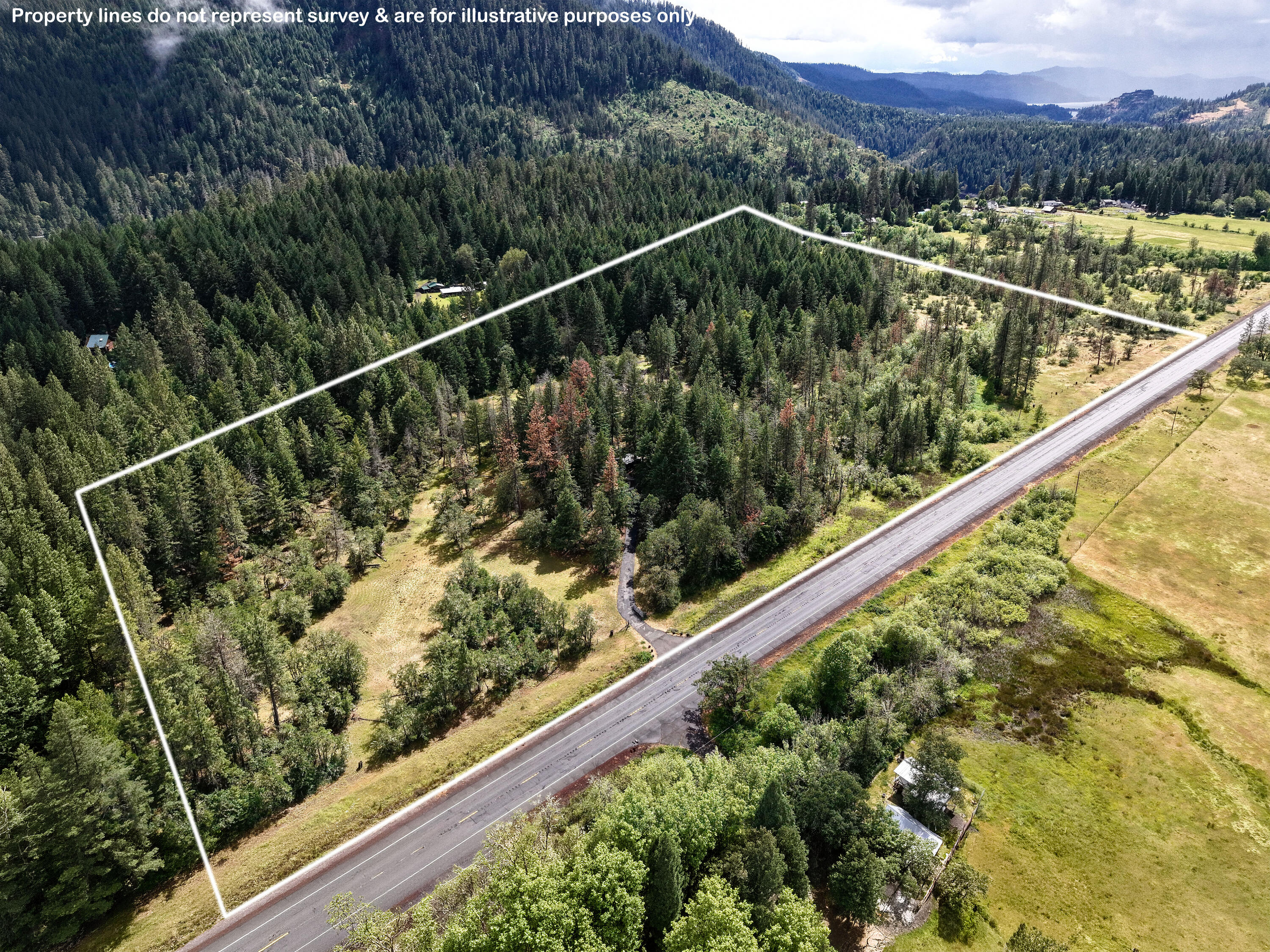 42256 Highway 62 Prospect, OR 97536 - Photo 46 of 48 a view of a tennis court