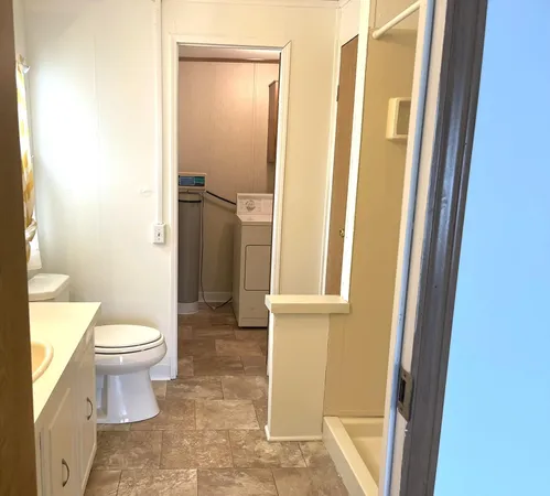 $110,900 | 229 Cadgewith East, Lansing, MI 48906