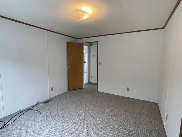 $110,900 | 229 Cadgewith East, Lansing, MI 48906