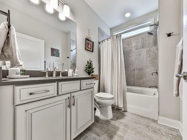 $565,000 | 422 Laurel Spring Court, Canton, GA 30114