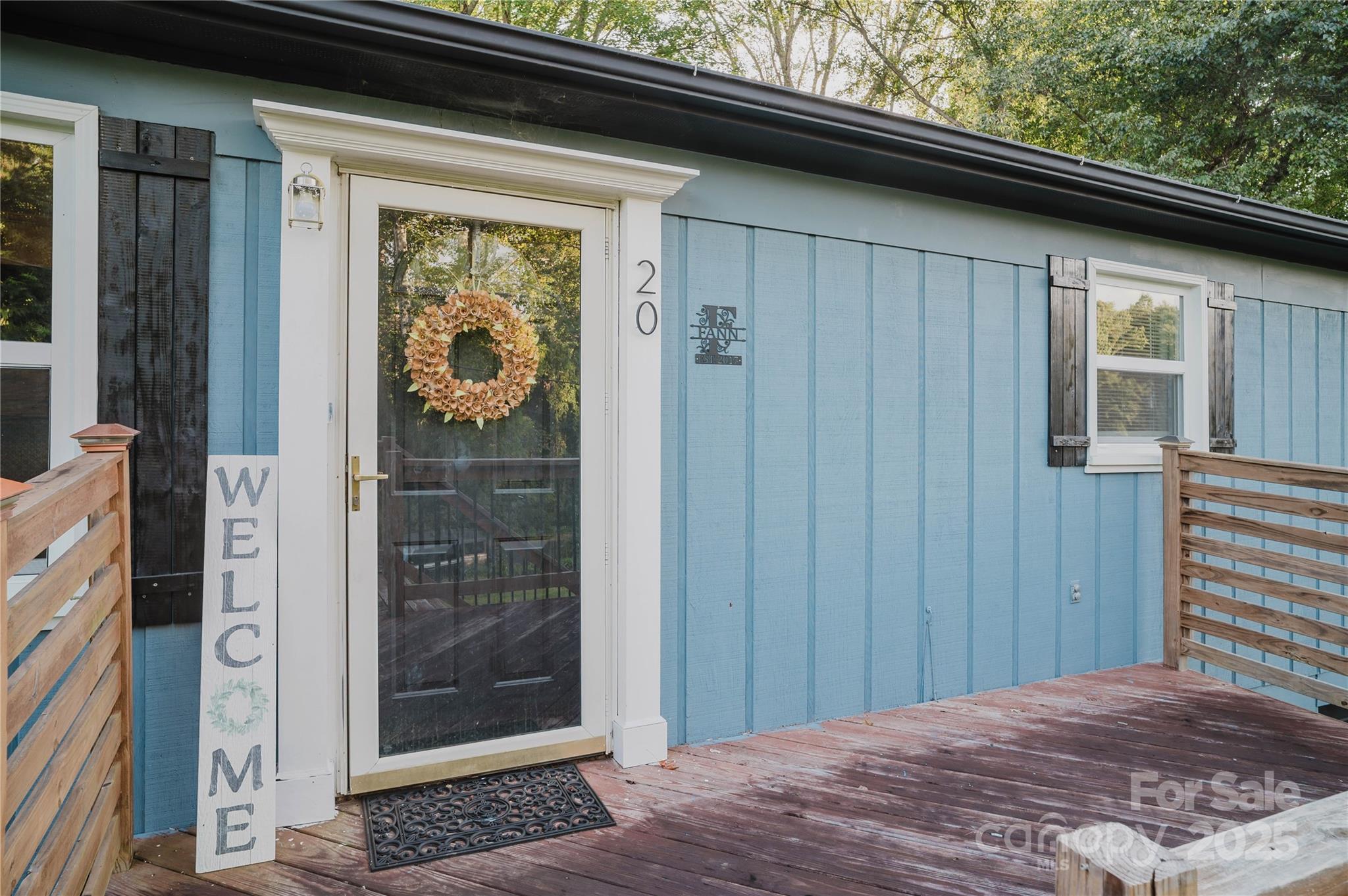 20 Ridgeway Drive Flat Rock, NC 28731 - Photo 12 of 47 a view of entryway