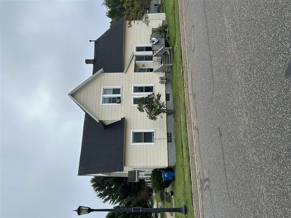 $499,000 | 109 West Melendy Street, Ludington, MI 49431