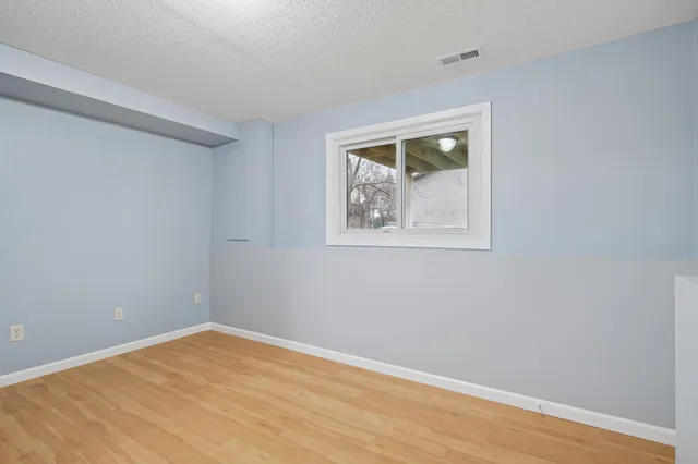 $260,000 | 802 9th Avenue Southwest, Forest Lake, MN 55025