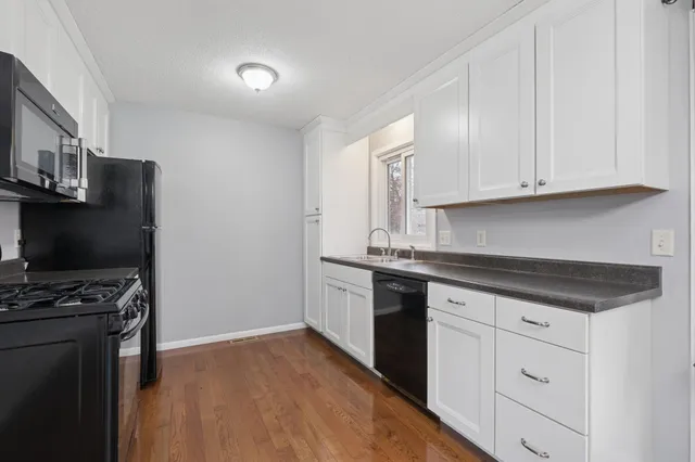 $260,000 | 802 9th Avenue Southwest, Forest Lake, MN 55025