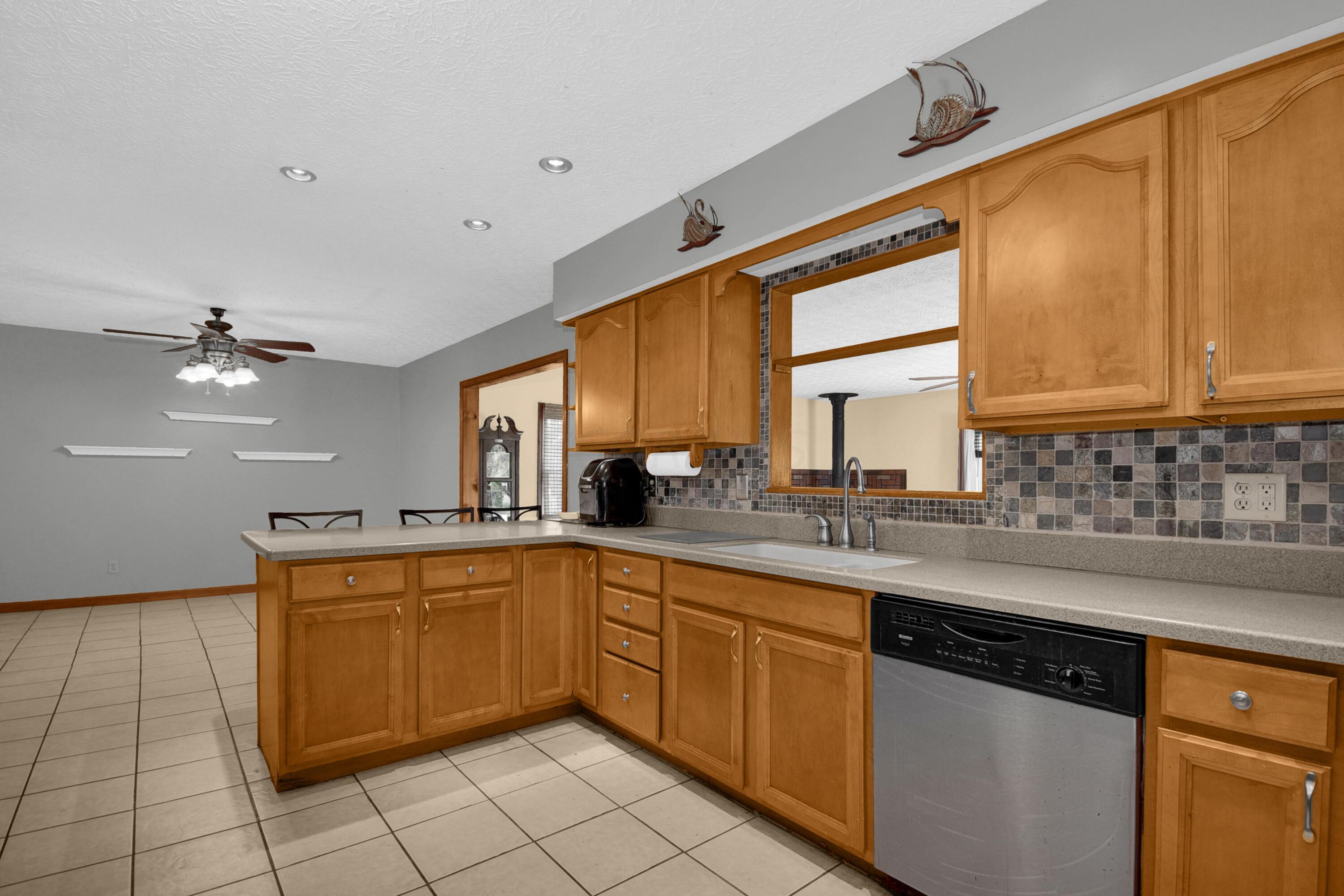 4655 Amanda Northern Road Amanda, OH 43102 - Photo 21 of 35 SAW_0925