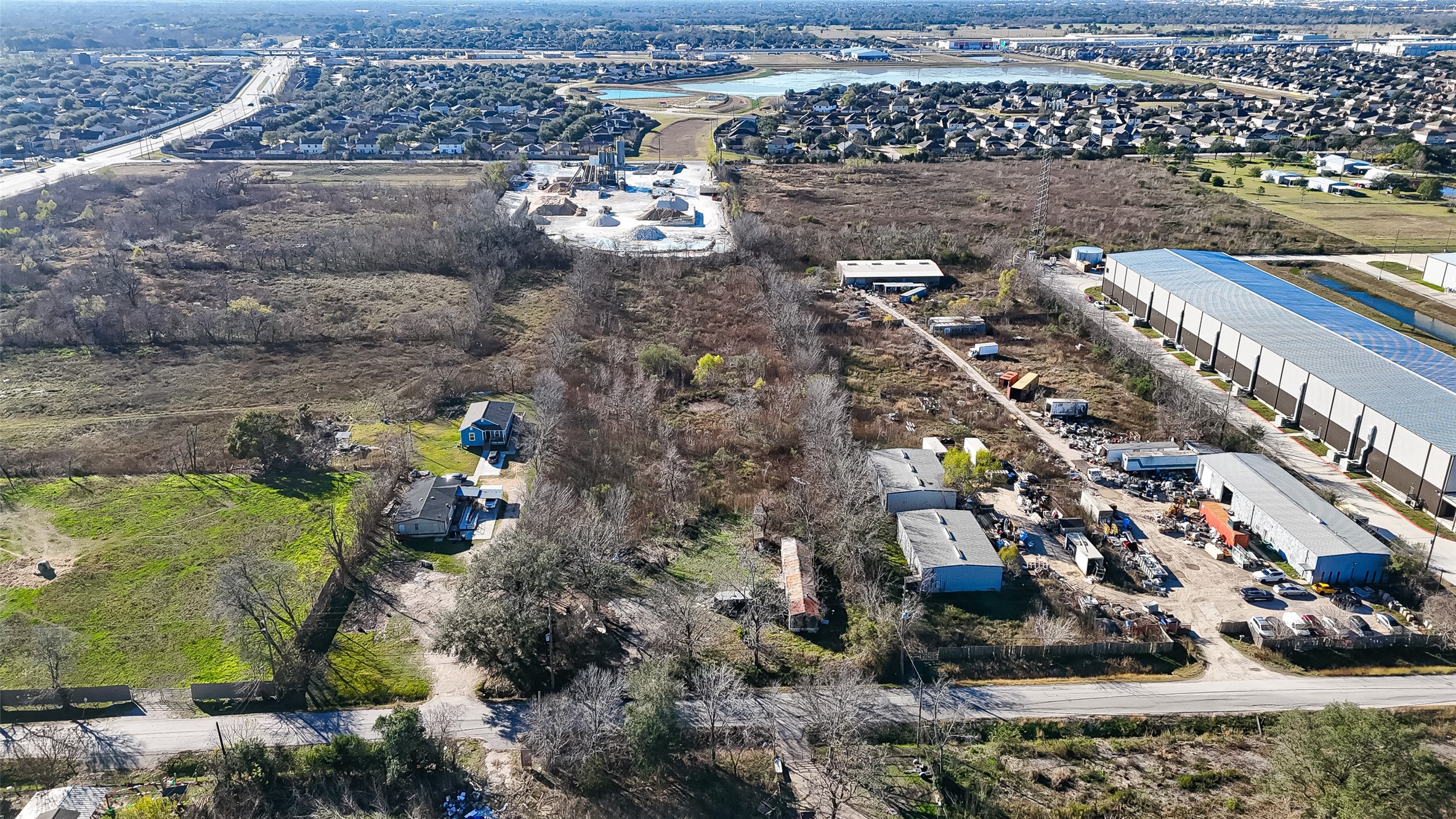 3934 Fuqua Street Houston, TX 77047 - Photo 34 of 43 a view of building
