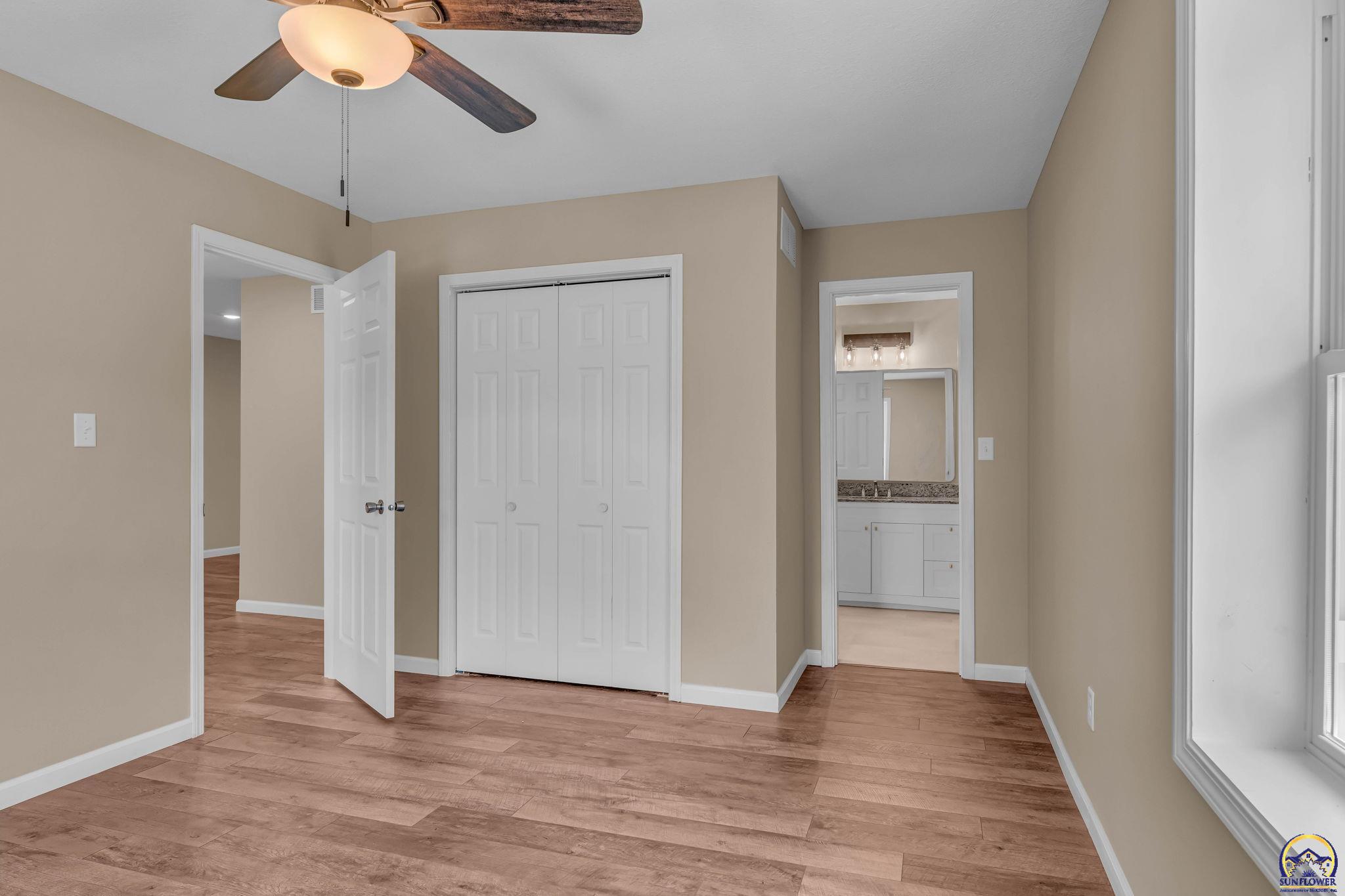 8011 Southeast Croco Road Berryton, KS 66409 - Photo 14 of 50