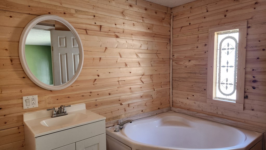 349 Kirby Lane Murphy, NC 28906 - Photo 13 of 56