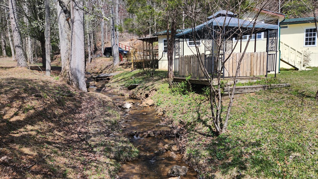 349 Kirby Lane Murphy, NC 28906 - Photo 2 of 56
