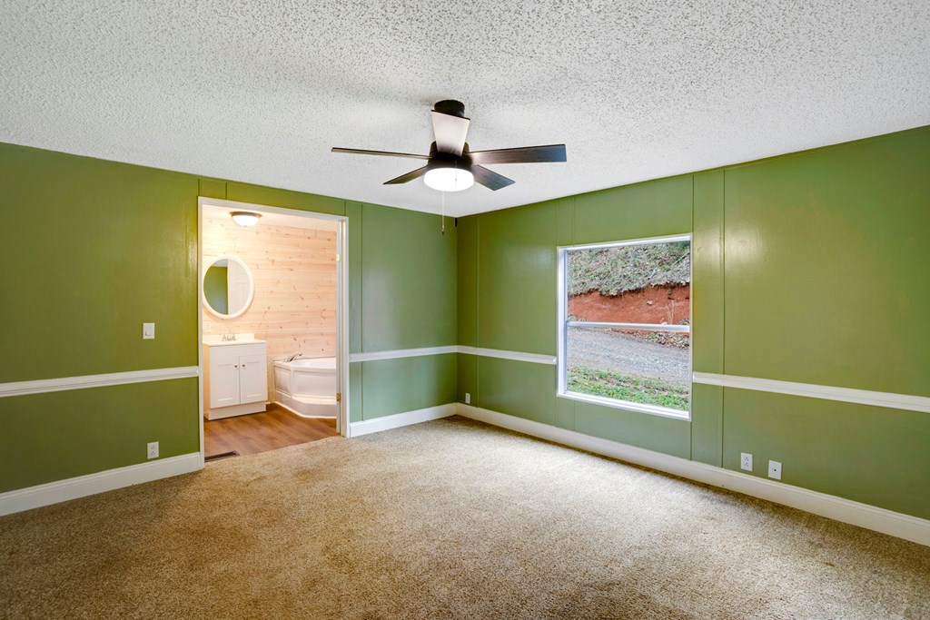 349 Kirby Lane Murphy, NC 28906 - Photo 30 of 56