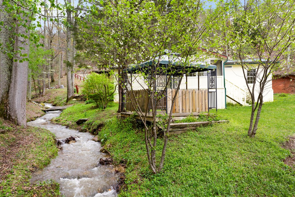 349 Kirby Lane Murphy, NC 28906 - Photo 43 of 56