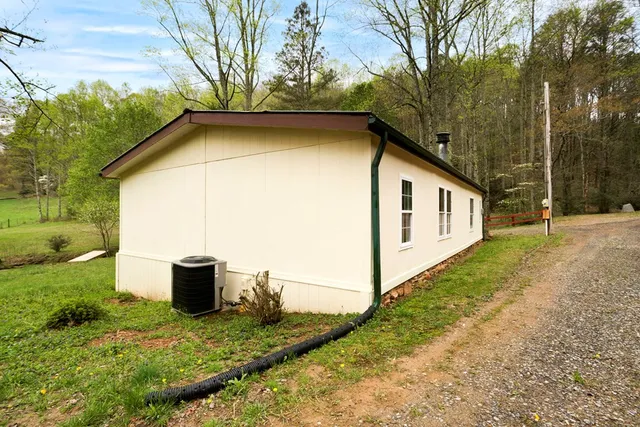 $264,900 | 349 Kirby Lane, Murphy, NC 28906