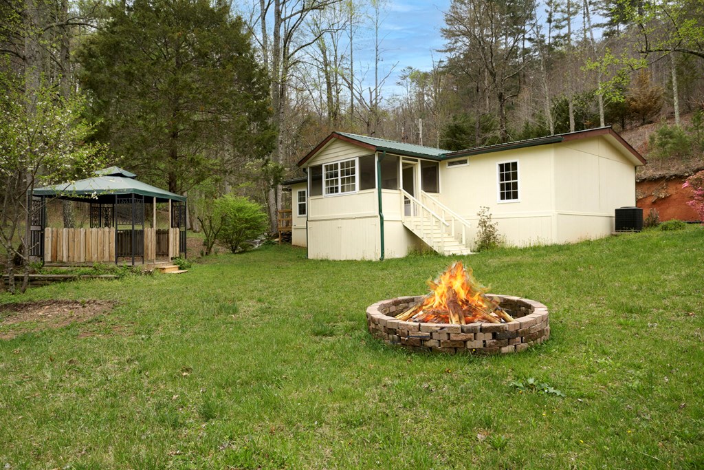 349 Kirby Lane Murphy, NC 28906 - Photo 51 of 56