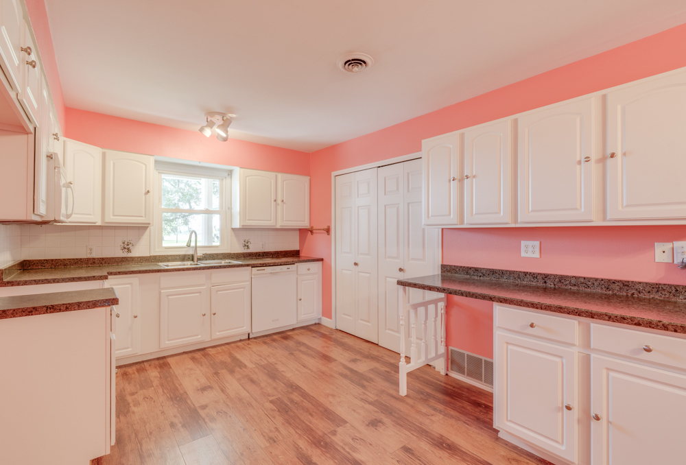 1104 Airport Road Mount Vernon, IL 62864 - Photo 20 of 46
