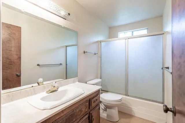 $290,000 | 1988 Shasta Pines Way, Redding, CA 96002