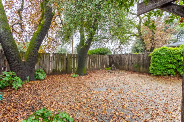 $290,000 | 1988 Shasta Pines Way, Redding, CA 96002